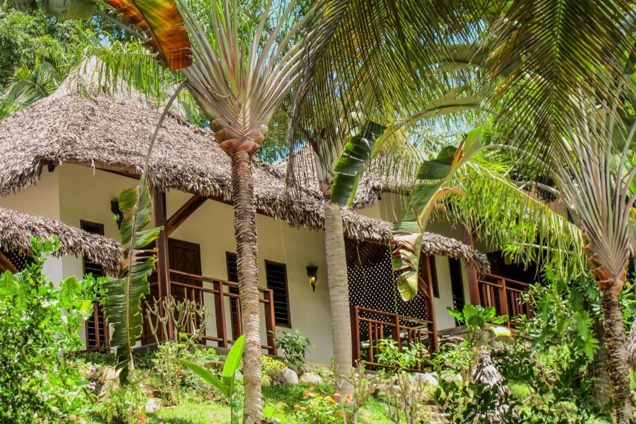 Sakatia Lodge Ampasimena Luaran gambar